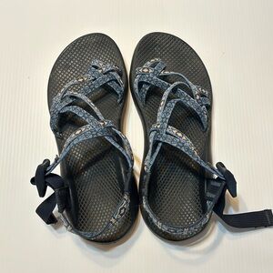Women’s size 9 Chacos